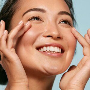 women beauty creams and Serum